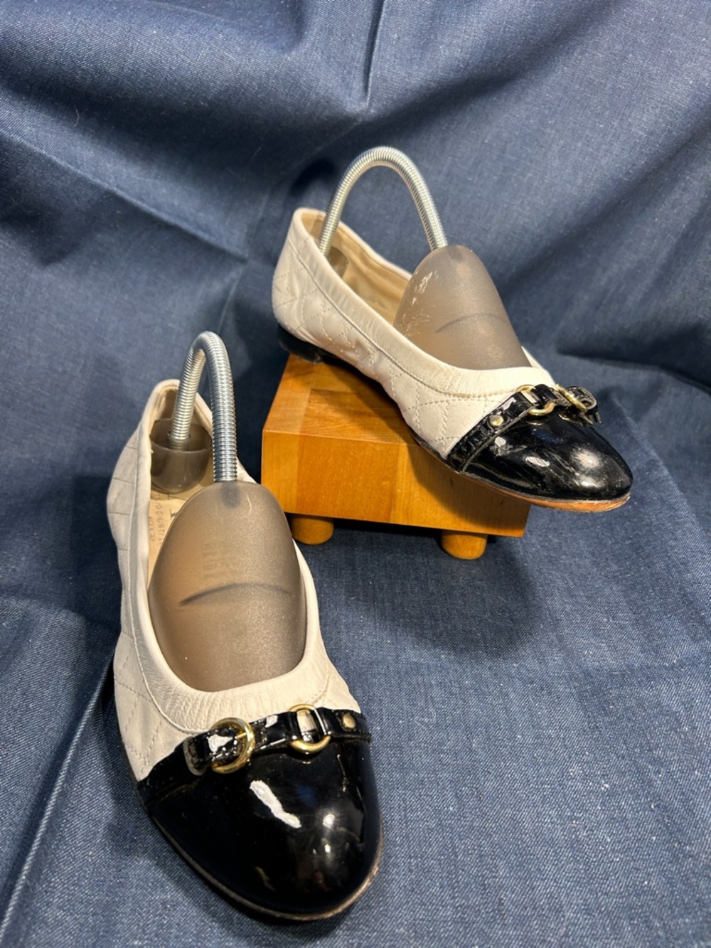 AGL Monika cap toe ballet flats leather shoes